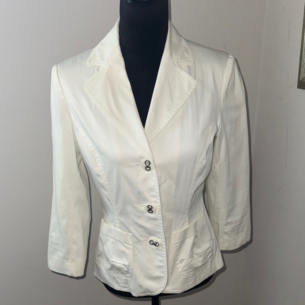 Neiman Marcus Exclusive ivory white cotton back pleated Women's Blazer Sz 4